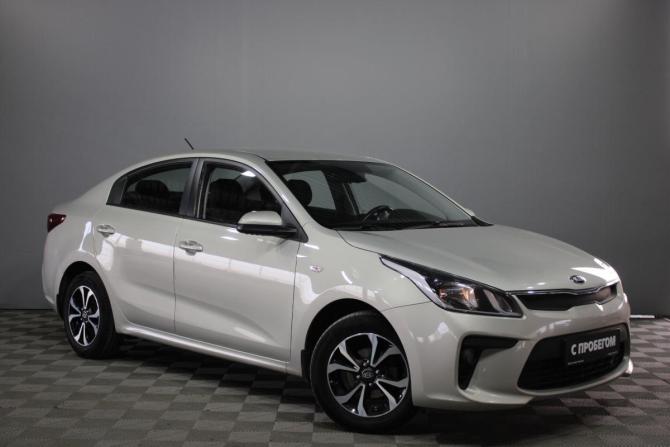 Kia Rio IV с пробегом 2018 года, цена 1 399 000 рублей, 76470 км, седан, Автокод Объявления