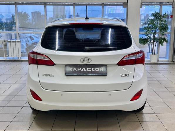 Hyundai i30 II с пробегом 2012 года, цена 897 000 рублей, 177000 км, универсал, Автокод Объявления