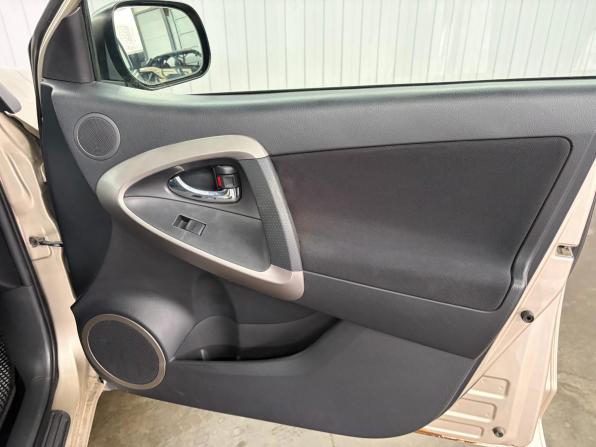 Toyota RAV4 III (XA30) с пробегом 2006 года, цена 977 000 рублей, 203982 км, внедорожник, Автокод Объявления