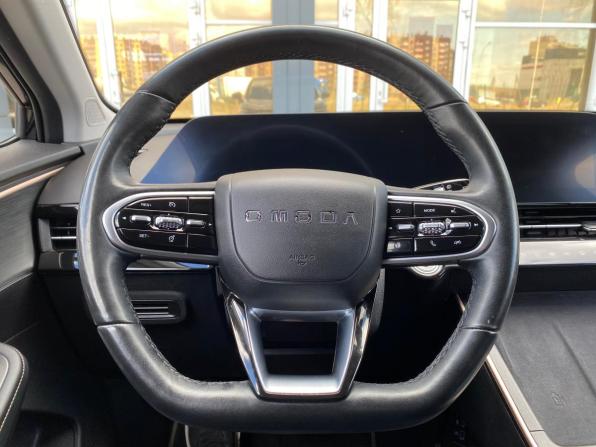 Omoda C5 I с пробегом 2023 года, цена 1 765 000 рублей, 31581 км, внедорожник, Автокод Объявления
