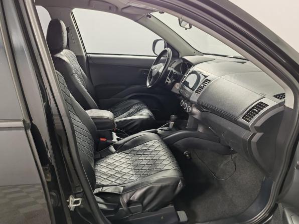 Mitsubishi Outlander II Рестайлинг с пробегом 2010 года, цена 949 000 рублей, 196792 км, внедорожник, Автокод Объявления