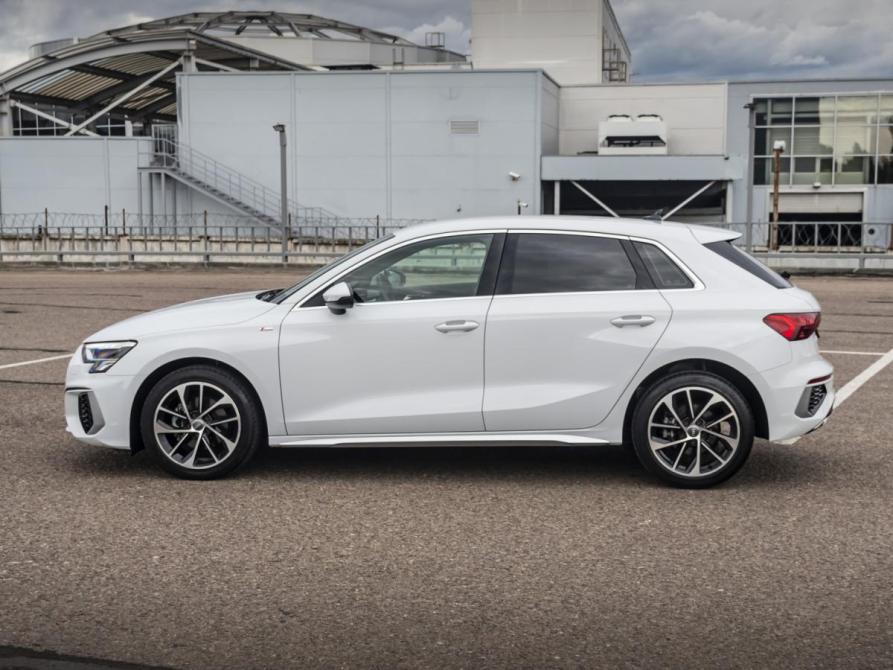 Audi A3 IV (8Y) Москва  - изображение 8