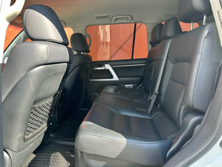 Toyota Land Cruiser 200 Series Рестайлинг 2 Пермь  - изображение 14