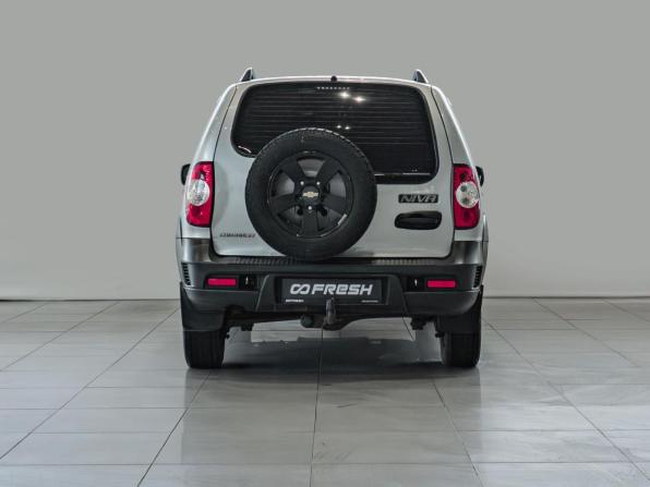 Chevrolet Niva I Рестайлинг с пробегом 2016 года, цена 570 000 рублей, 128835 км, внедорожник, Автокод Объявления