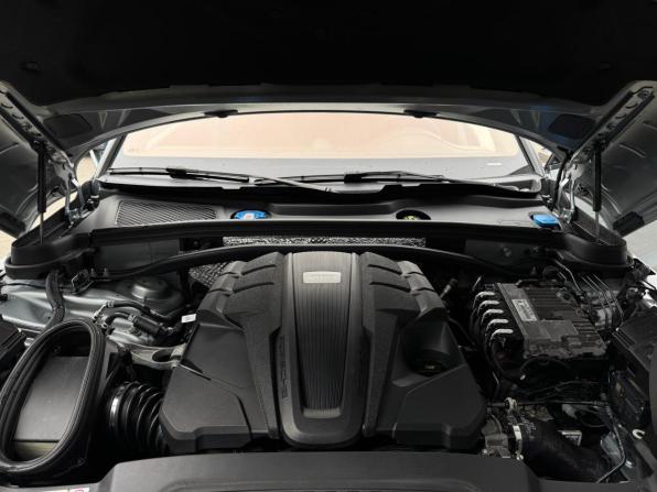 Porsche Macan I Рестайлинг с пробегом 2019 года, цена 4 990 000 рублей, 83000 км, внедорожник, Автокод Объявления