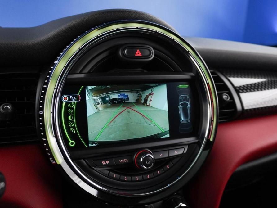 Mini Hatch III (F55/F56) Москва  - изображение 16