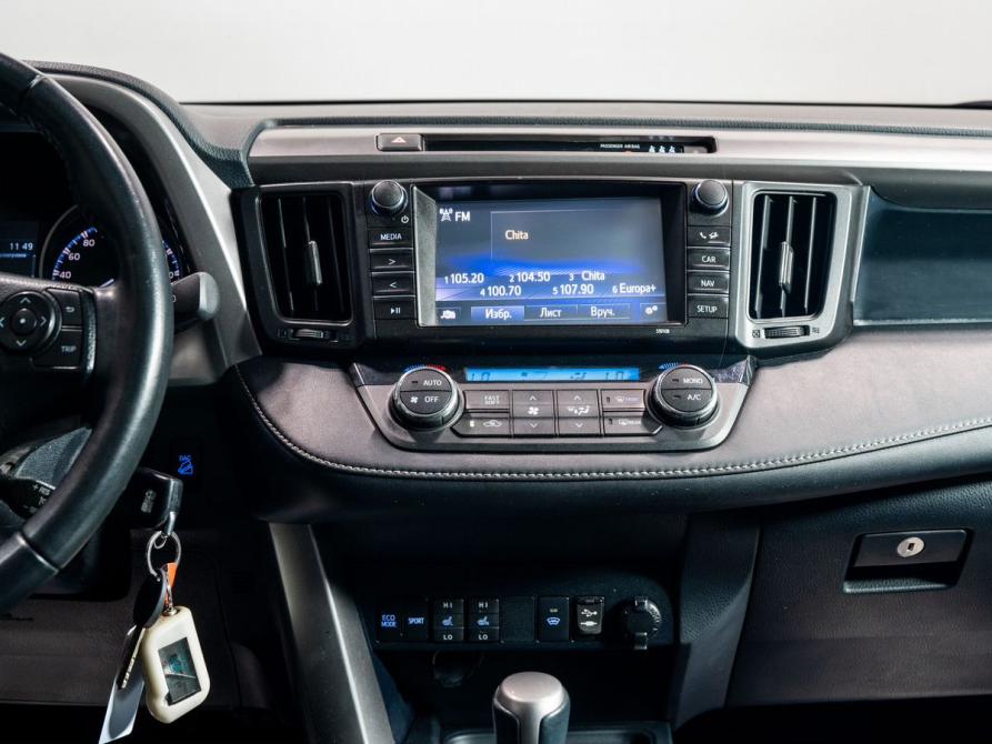 Toyota RAV4 IV (XA40) Рестайлинг Чита  - изображение 9