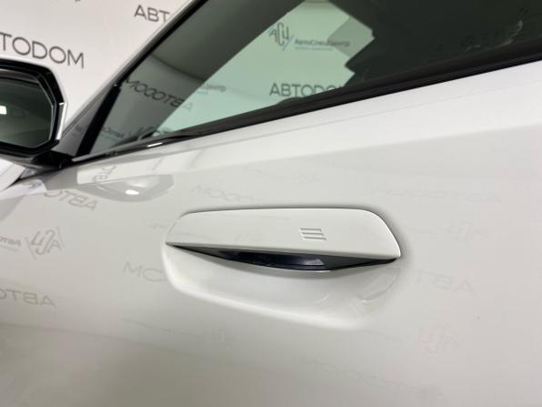 BMW 5 серии VIII (G60/G61/G68) с пробегом 2024 года, цена 7 859 900 рублей, 21401 км, седан, Автокод Объявления