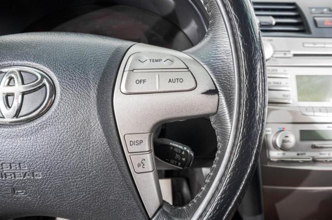 Toyota Camry VI (XV40) Рестайлинг с пробегом 2011 года, цена 1 749 000 рублей, 224000 км, седан, Автокод Объявления