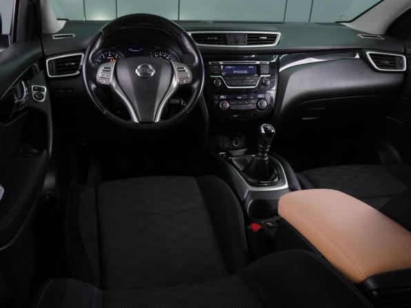 Nissan Qashqai II с пробегом 2018 года, цена 1 589 000 рублей, 145300 км, внедорожник, Автокод Объявления