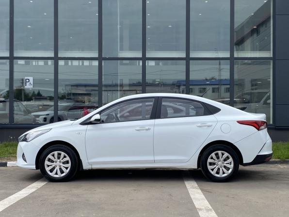 Hyundai Solaris II Рестайлинг с пробегом 2020 года, цена 1 049 000 рублей, 153134 км, седан, Автокод Объявления