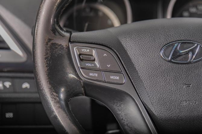 Hyundai Santa Fe III с пробегом 2015 года, цена 2 229 000 рублей, 203000 км, внедорожник, Автокод Объявления