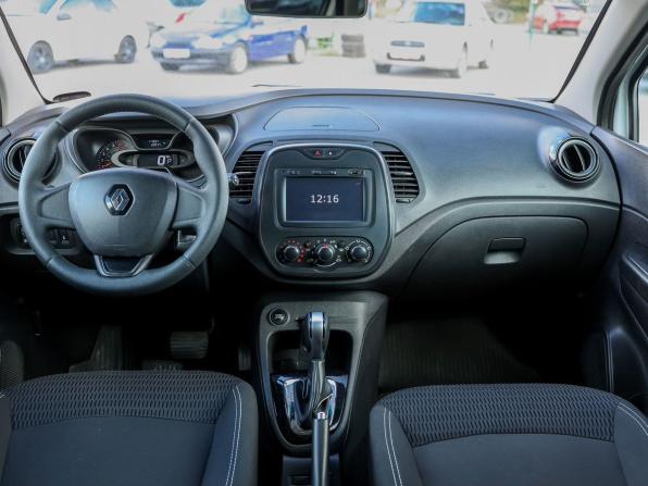 Renault Kaptur I с пробегом 2018 года, цена 1 199 000 рублей, 117680 км, внедорожник, Автокод Объявления