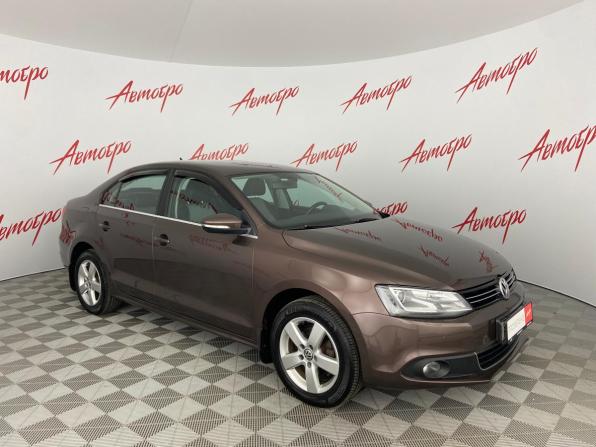 Volkswagen Jetta VI с пробегом 2014 года, цена 1 350 000 рублей, 72245 км, седан, Автокод Объявления