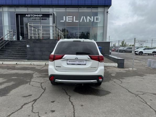 Mitsubishi Outlander III Рестайлинг 2 с пробегом 2015 года, цена 1 992 000 рублей, 148782 км, внедорожник, Автокод Объявления