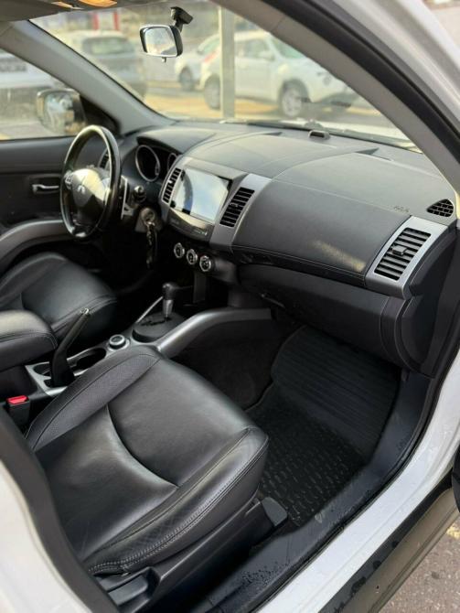 Mitsubishi Outlander II Рестайлинг Москва  - изображение 16