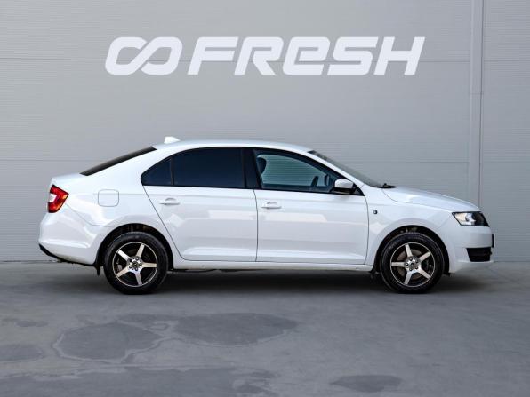 Skoda Rapid I с пробегом 2014 года, цена 950 000 рублей, 205791 км, лифтбек, Автокод Объявления