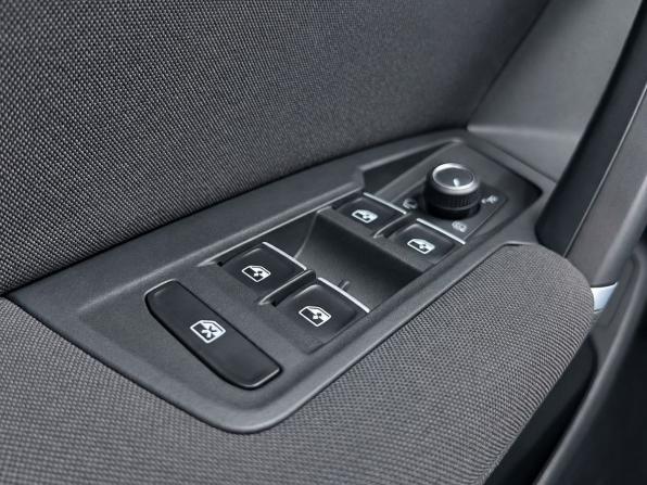 Volkswagen Tiguan II с пробегом 2018 года, цена 2 149 000 рублей, 195267 км, внедорожник, Автокод Объявления