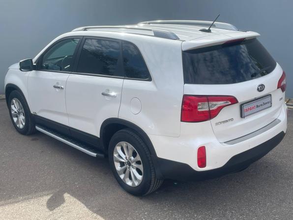 Kia Sorento II Рестайлинг с пробегом 2018 года, цена 2 550 000 рублей, 113330 км, внедорожник, Автокод Объявления