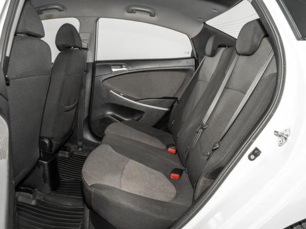 Hyundai Solaris I с пробегом 2011 года, цена 760 000 рублей, 112378 км, седан, Автокод Объявления