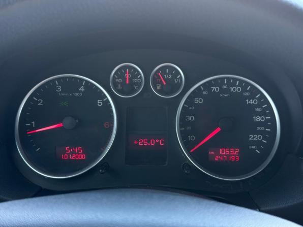 Audi A2 с пробегом 2001 года, цена 499 000 рублей, 247193 км, хэтчбек, Автокод Объявления