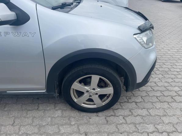 Renault Logan II Рестайлинг с пробегом 2020 года, цена 1 385 000 рублей, 63279 км, седан, Автокод Объявления