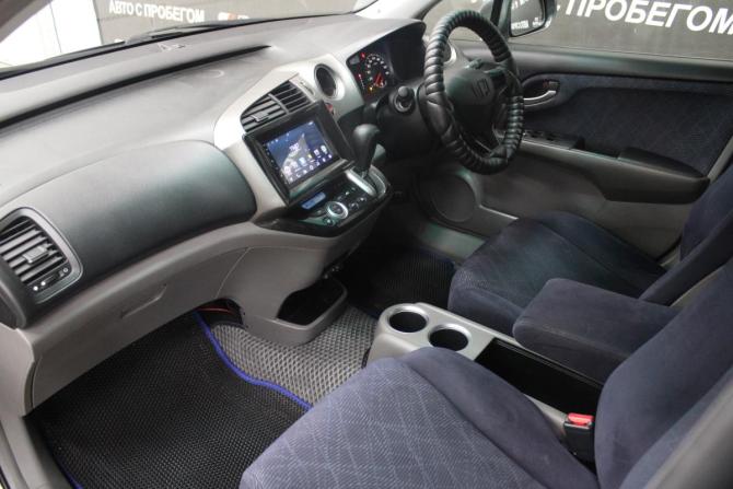 Honda Stream II Рестайлинг с пробегом 2010 года, цена 1 098 000 рублей, 217802 км, минивэн, Автокод Объявления