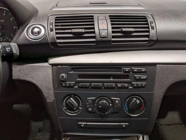 BMW 1 серии I (E81/E82/E87/E88) Рестайлинг с пробегом 2011 года, цена 695 000 рублей, 218700 км, хэтчбек, Автокод Объявления