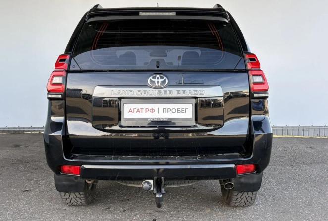 Toyota Land Cruiser Prado 150 Series Рестайлинг 2 с пробегом 2018 года, цена 3 430 000 рублей, 208252 км, внедорожник, Автокод Объявления
