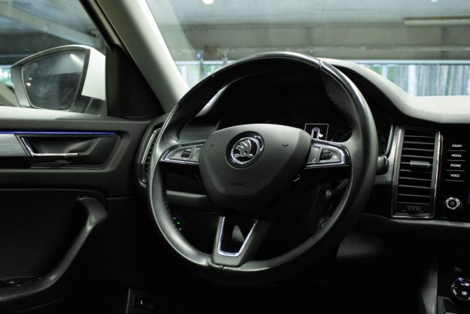 Skoda Kodiaq I с пробегом 2018 года, цена 2 449 000 рублей, 181121 км, внедорожник, Автокод Объявления