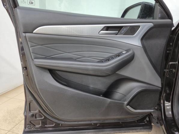 Haval F7x I Рестайлинг с пробегом 2023 года, цена 2 200 000 рублей, 93823 км, внедорожник, Автокод Объявления
