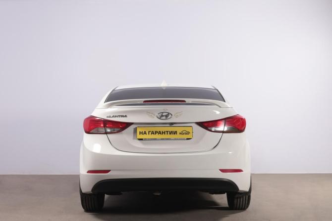 Hyundai Elantra V (MD) с пробегом 2014 года, цена 1 349 000 рублей, 151000 км, седан, Автокод Объявления