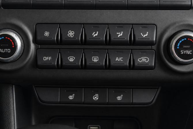 Kia Sportage IV Рестайлинг с пробегом 2021 года, цена 2 126 615 рублей, 163000 км, внедорожник, Автокод Объявления
