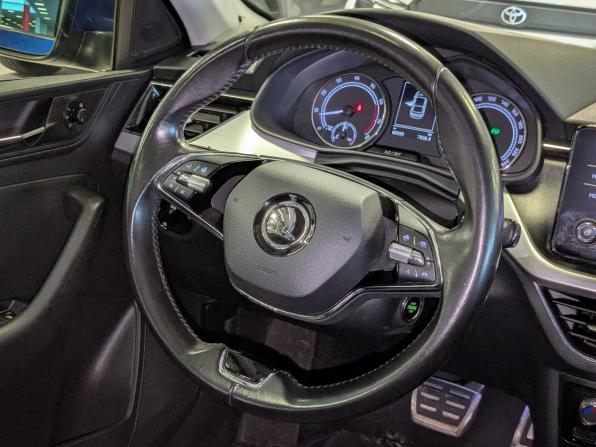 Skoda Rapid II с пробегом 2020 года, цена 1 549 500 рублей, 85000 км, лифтбек, Автокод Объявления
