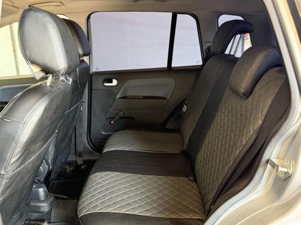 Ford Fusion I Рестайлинг с пробегом 2005 года, цена 269 000 рублей, 280490 км, хэтчбек, Автокод Объявления