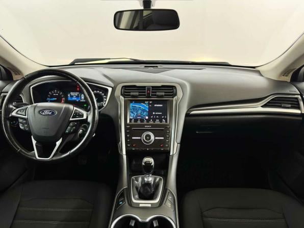 Ford Mondeo V Рестайлинг с пробегом 2019 года, цена 1 415 000 рублей, 212218 км, хэтчбек, Автокод Объявления