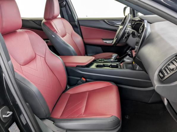 Lexus NX II с пробегом 2022 года, цена 5 500 000 рублей, 50296 км, внедорожник, Автокод Объявления