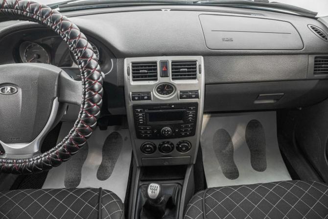 Lada (ВАЗ) Priora I с пробегом 2012 года, цена 349 000 рублей, 175000 км, хэтчбек, Автокод Объявления