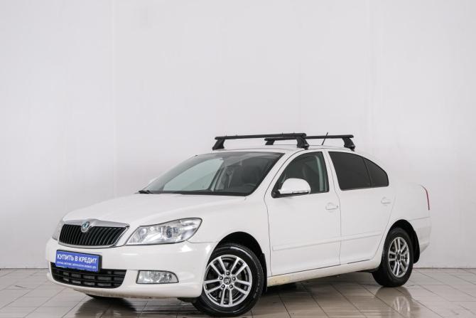 Skoda Octavia II (A5) Рестайлинг с пробегом 2011 года, цена 899 000 рублей, 189600 км, лифтбек, Автокод Объявления