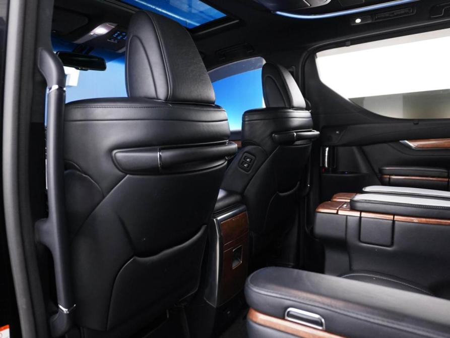 Toyota Alphard III Москва  - изображение 13
