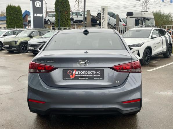 Hyundai Solaris II с пробегом 2017 года, цена 1 180 000 рублей, 180000 км, седан, Автокод Объявления
