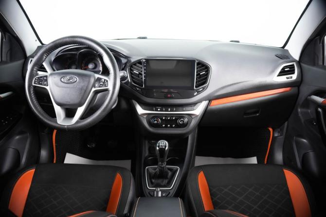 Lada (ВАЗ) Vesta I с пробегом 2020 года, цена 1 369 000 рублей, 100400 км, универсал, Автокод Объявления