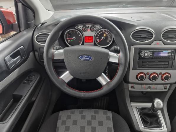 Ford Focus II Рестайлинг с пробегом 2009 года, цена 459 000 рублей, 211201 км, седан, Автокод Объявления
