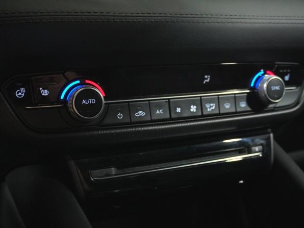 Mazda 6 III (GJ) Рестайлинг 2 с пробегом 2021 года, цена 2 749 000 рублей, 61912 км, седан, Автокод Объявления