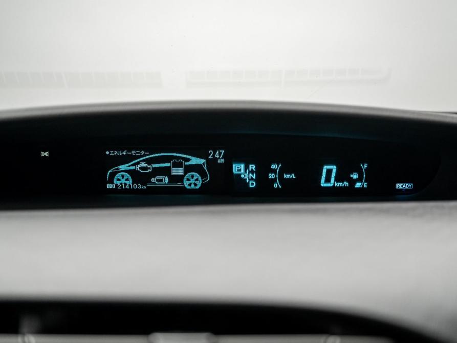 Toyota Prius III (XW30) Красноярск  - изображение 11