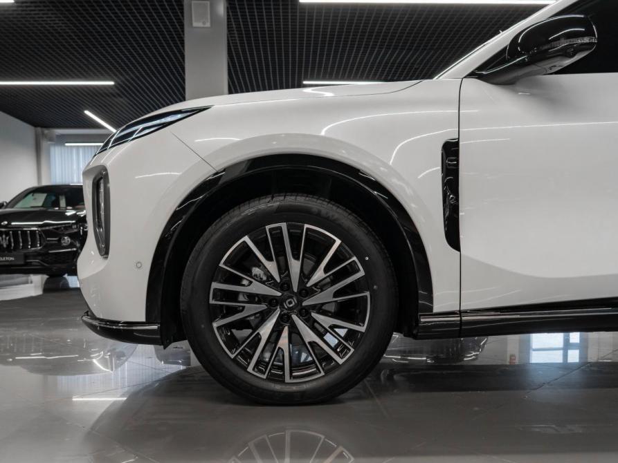 Changan Qiyuan Q07 Москва  - изображение 28