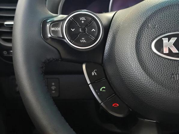 Kia Soul II Рестайлинг с пробегом 2018 года, цена 1 640 000 рублей, 90000 км, хэтчбек, Автокод Объявления