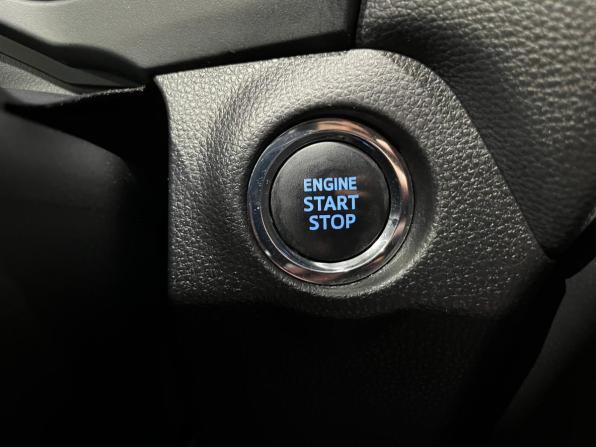Toyota RAV4 V (XA50) с пробегом 2020 года, цена 2 985 000 рублей, 149107 км, внедорожник, Автокод Объявления