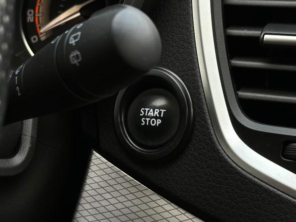 Lada (ВАЗ) Vesta I Рестайлинг (NG) с пробегом 2024 года, цена 1 689 000 рублей, 27733 км, универсал, Автокод Объявления