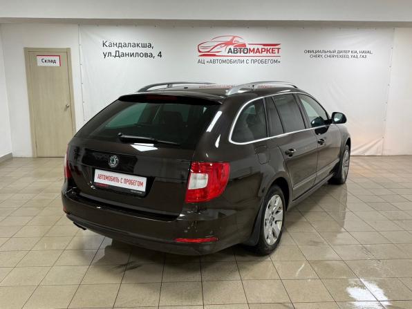 Skoda Superb II Рестайлинг с пробегом 2013 года, цена 899 000 рублей, 260700 км, универсал, Автокод Объявления